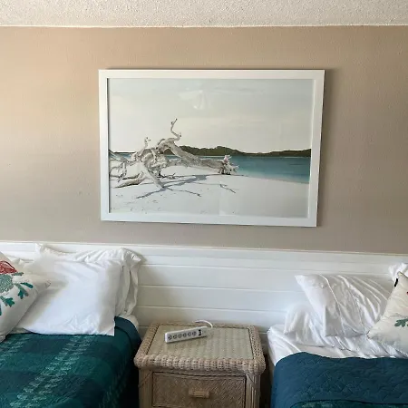Coastal Waters 209 - The Octopus Unit-2